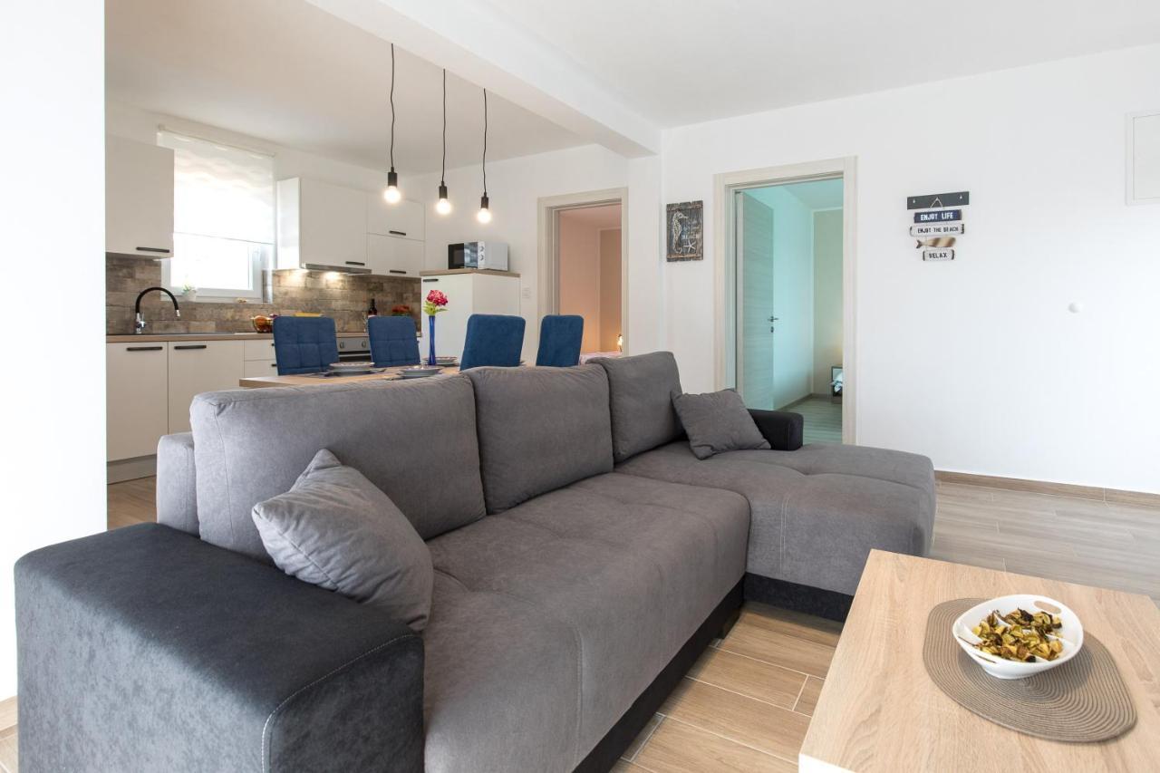 Apartman Jugo Punat Ngoại thất bức ảnh